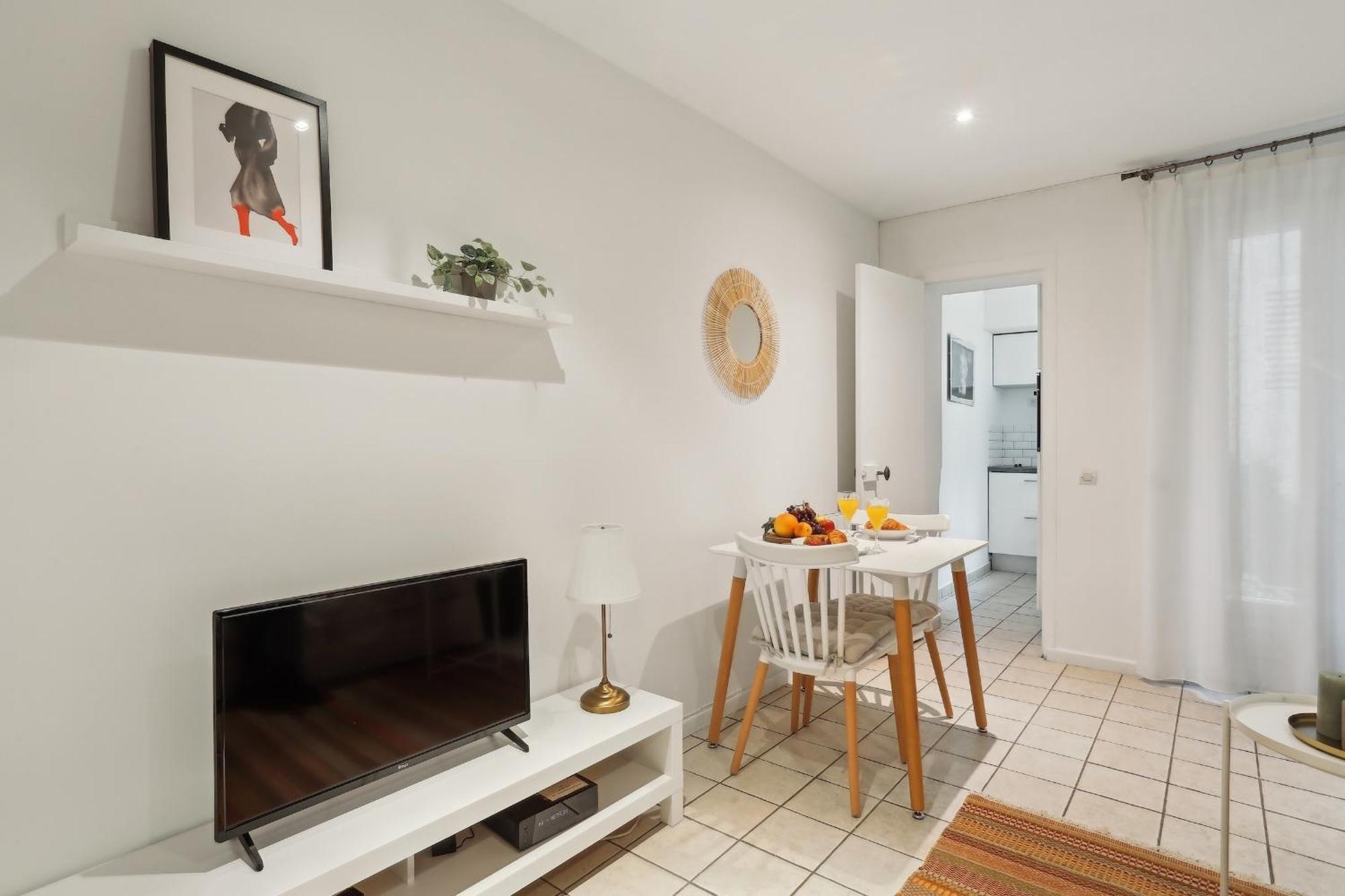 Appartement Invalides 1br Cozy *